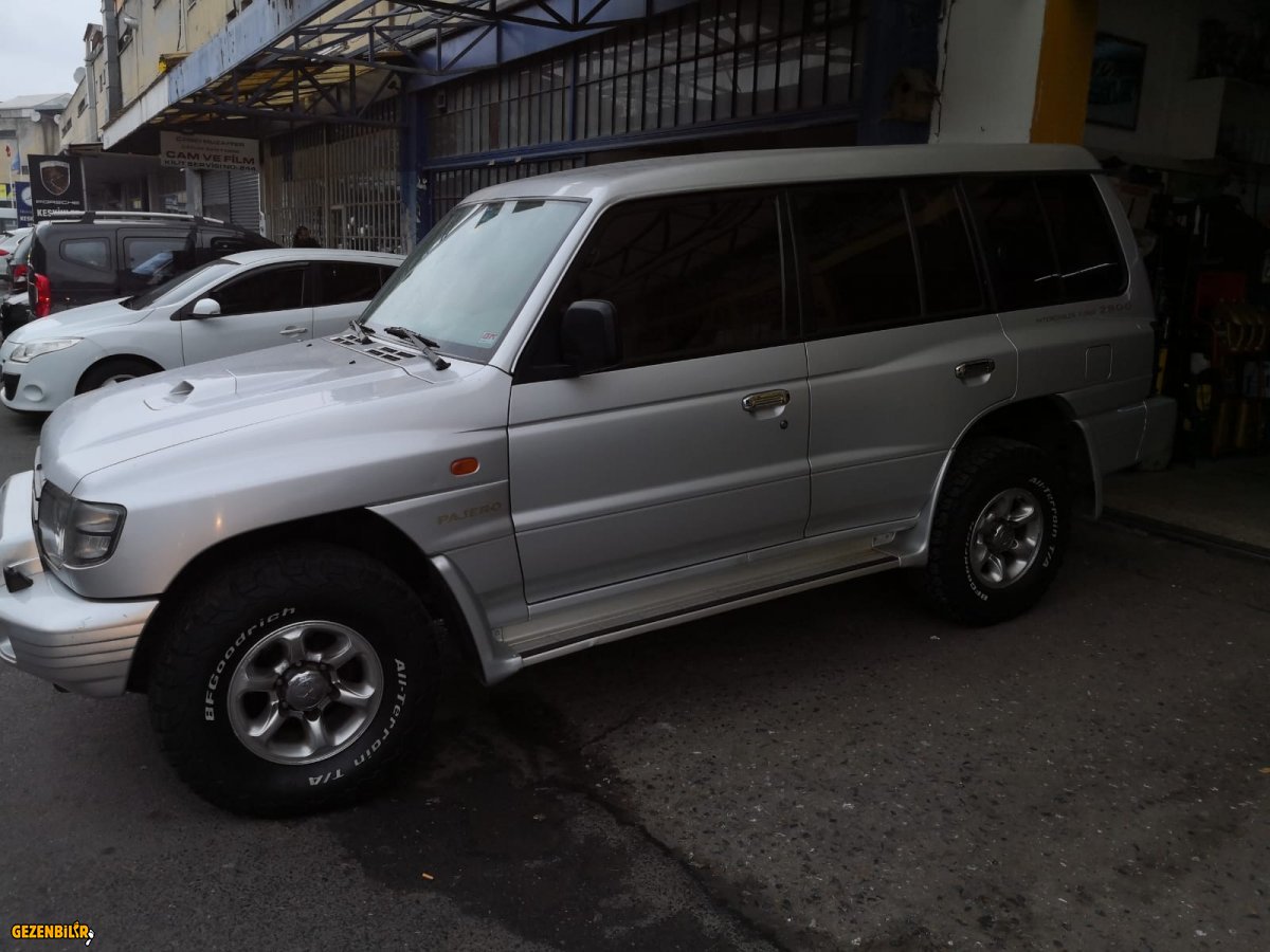 Pajero 1