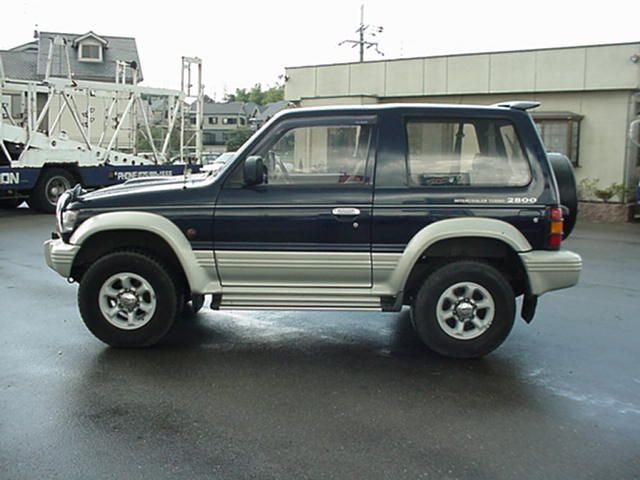 pajero,blue,2_8.jpg
