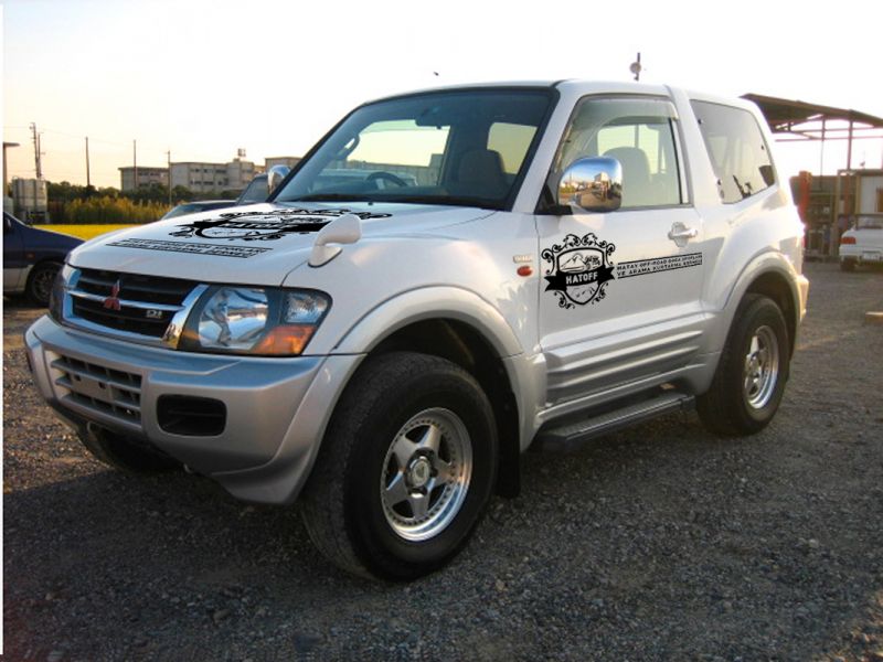 pajero01.jpg