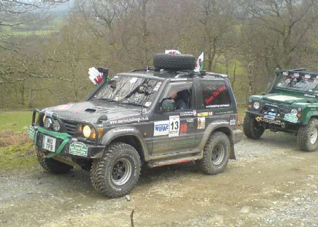 pajero2.jpg