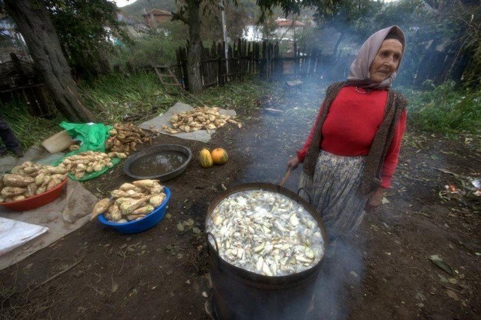 Pekmezciler ( c ) Nedret BENZET.jpg