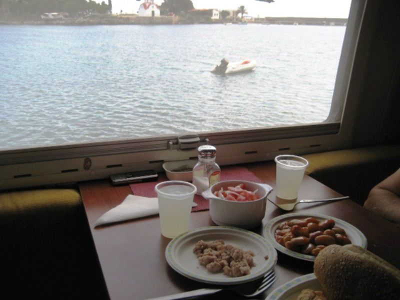 Pelepones te biryerler.jpg