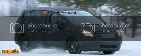 Peugeot_3008_LWB_02.jpg