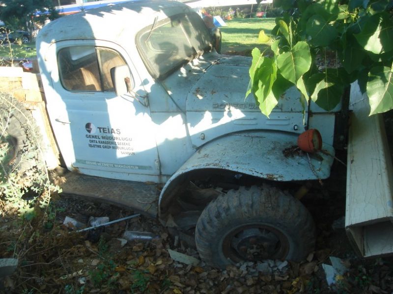 power wagon 003.jpg