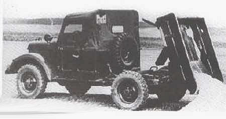 r2-17_uaz_457_gaz_69_samosval_prototip.jpg