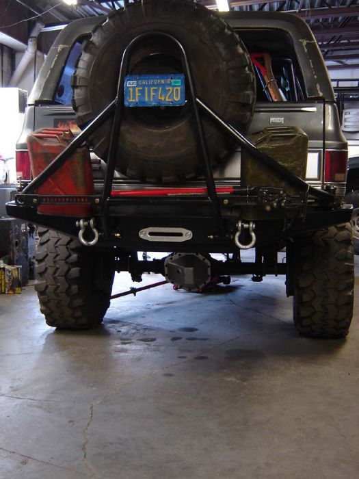 Rear%20HD%20Winch%20bumper%20with%20Tire%20Carrier1.jpg