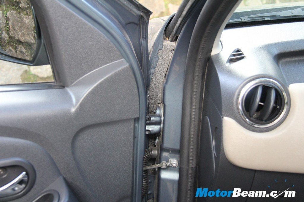 Renault-Duster-Damping.jpg