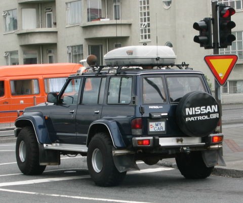 reykjavik-nissan-patrol.jpg