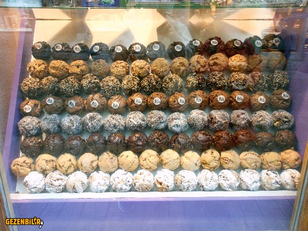 Rothenburg Schneeballen tatlıları..jpg