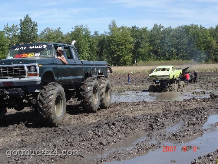 RV 00012 Ford 6x6 off-road.jpg