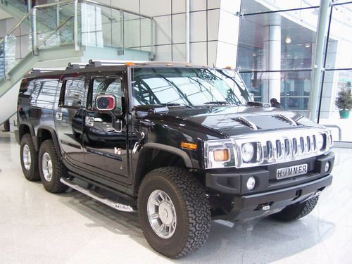 RV 00021 Hummer H2 6X6 MeA.jpg