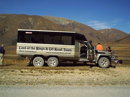 RV 00069 Toyota-6x6 LC bus.jpg