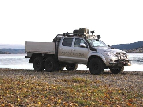 RV 00071 Toyota 6x6 experience.jpg