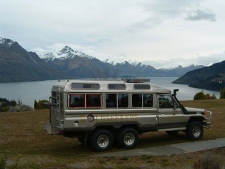 RV 00074 Toyota 6x6 Goldseekers.jpg