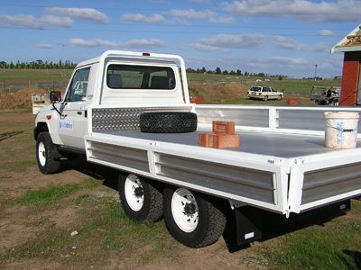 RV 00076 TOYOTA 6x6 prec4.jpg