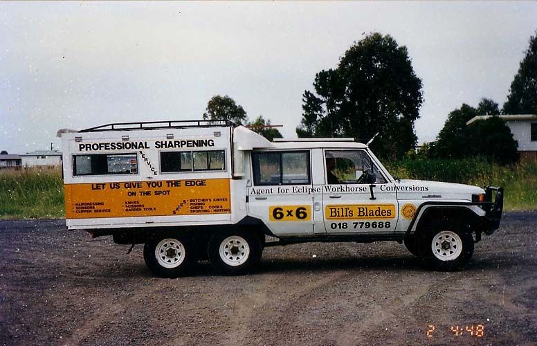 RV 00078 Toyota 6x6 safari suv.jpg