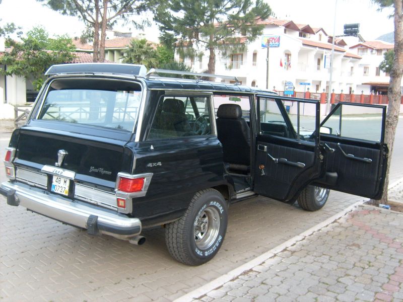 S6300066.jpg