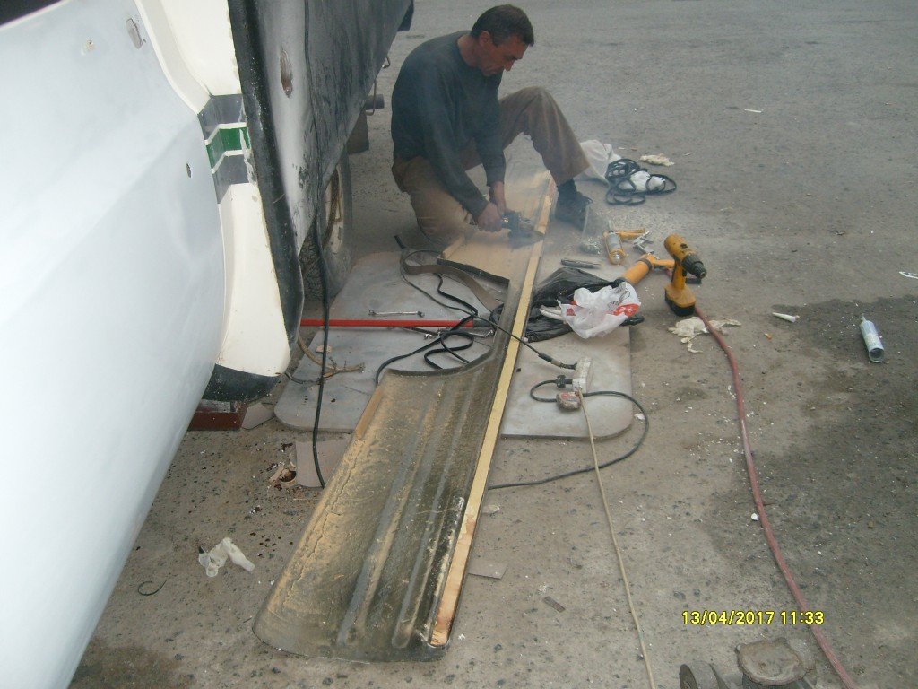 S6304935.jpg