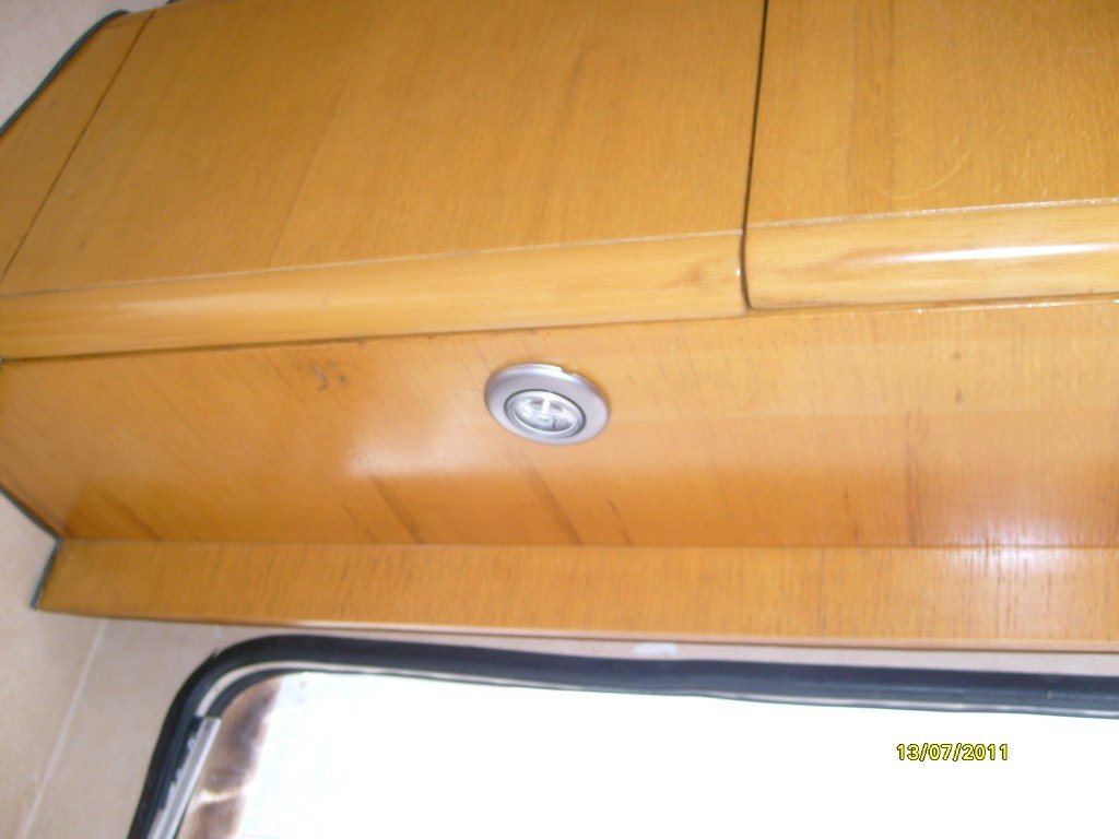 S6305088.jpg