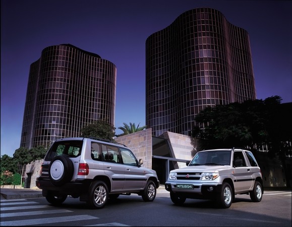 S7-PAJERO-PININ-3-4-AVANT-photo2099-39623.jpg