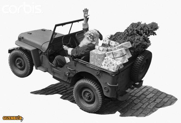 santa_jeep_willys-700x479.jpg