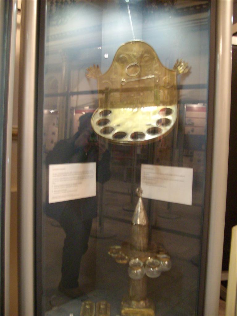 SANY2003 (Large).jpg