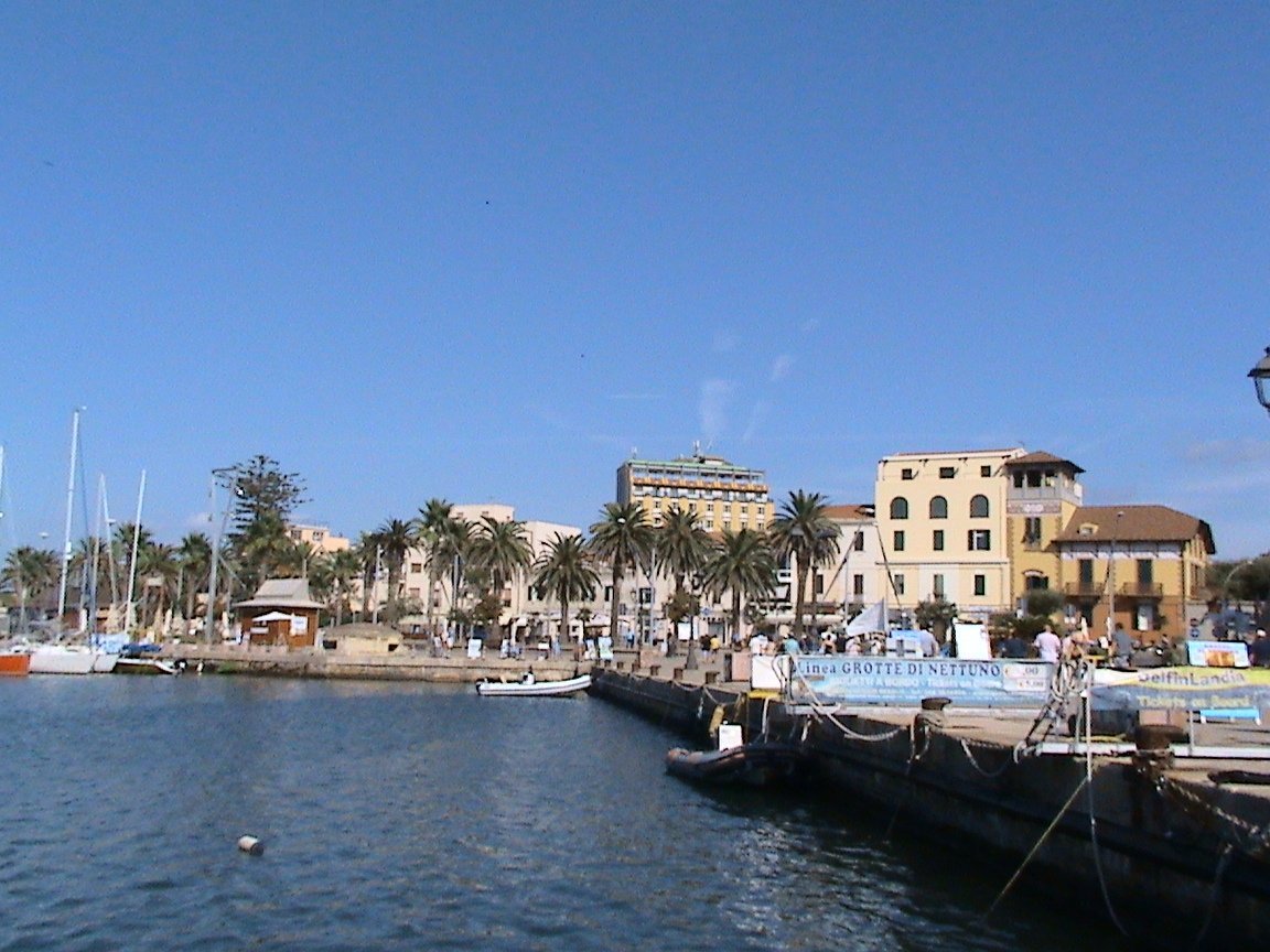 Sardinya-Florenz-Belinzona (343).jpg