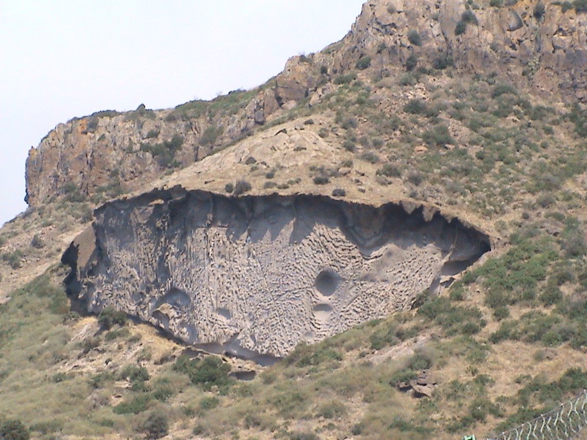 Sardinye-Florenz-Belinzona (834).jpg