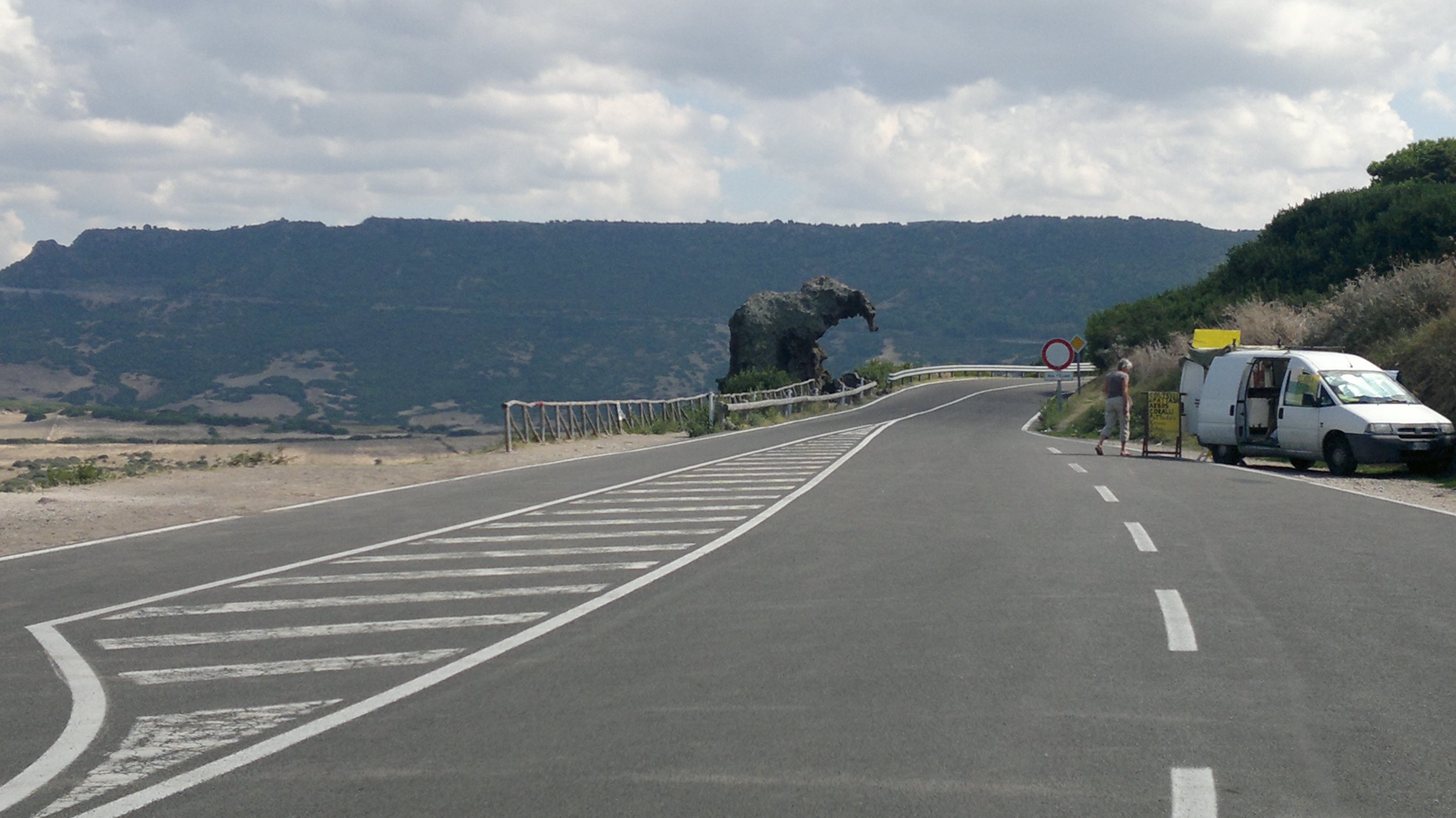 Sardinye-Florenz-Belinzona (994).jpg