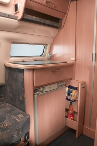 sink_storage480x320.jpg