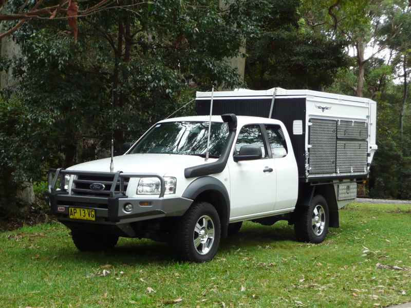 slide_on_camper_on_ute.jpg