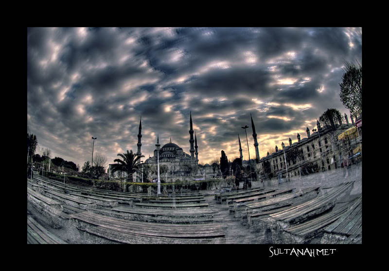 Sultanahmet_HDR_4_by_mguray.jpg