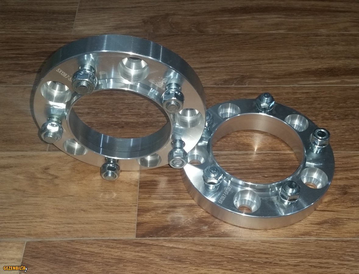 suzuki 25mm 5x139.jpg