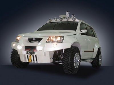 Suzuki_Grand_Vitara_Bandit_concept_01.jpg