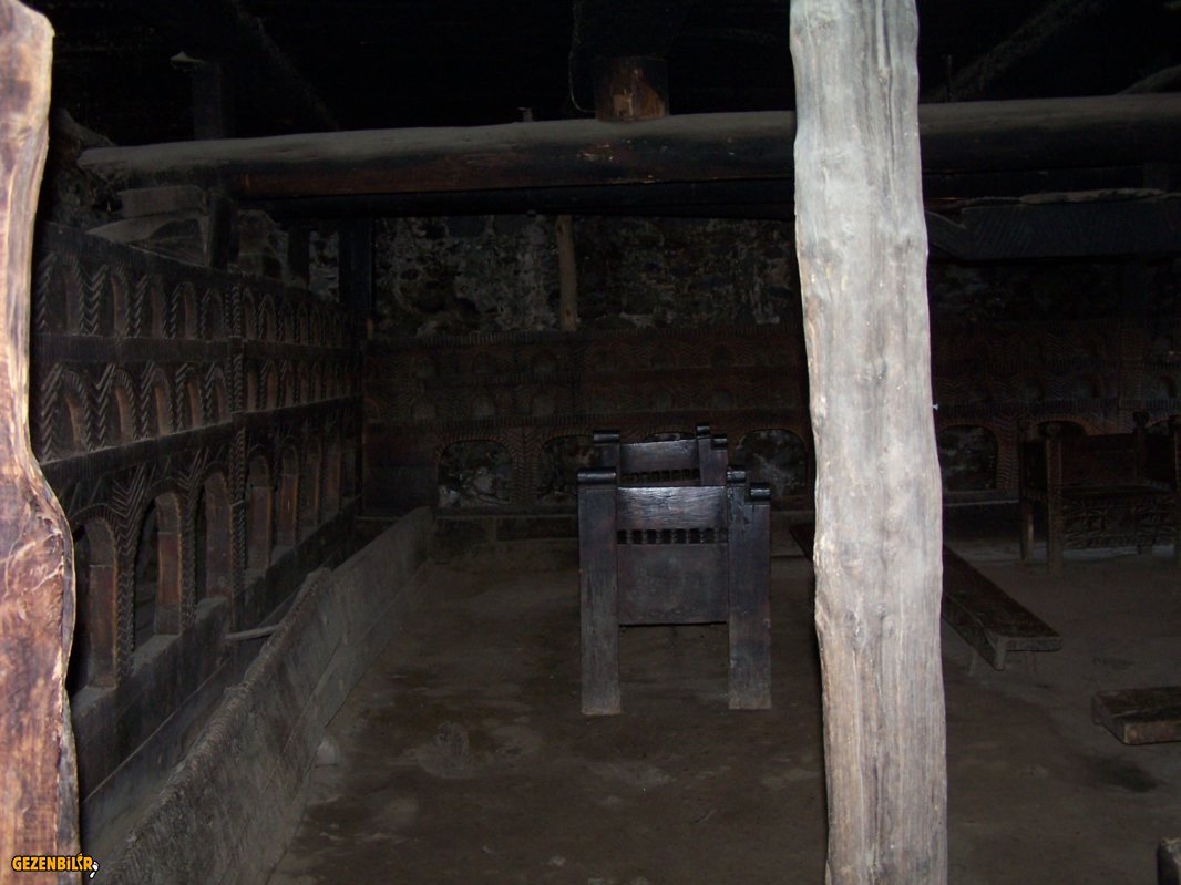 TARIHI SVAN EVI.JPG
