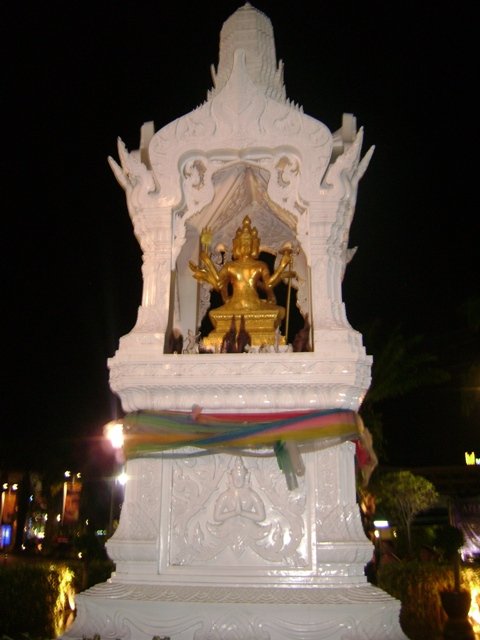 tayland 2008 sony 459.jpg