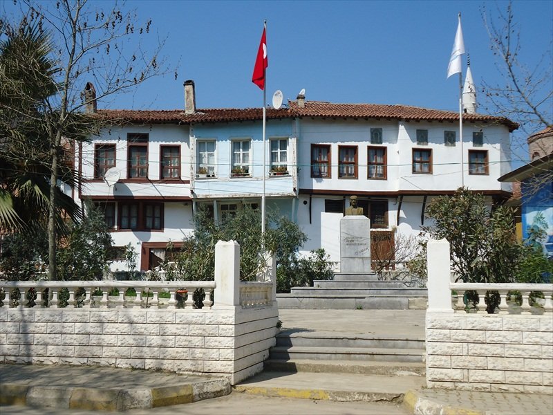 Tirilye1.jpg