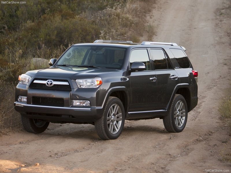 Toyota-4Runner_2010_800x600_wallpaper_08.jpg