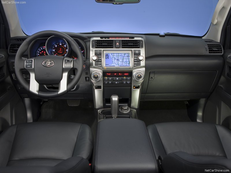 Toyota-4Runner_2010_800x600_wallpaper_66.jpg