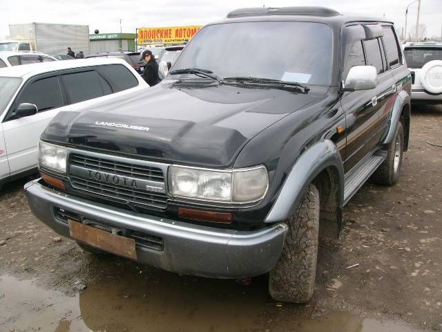 toyota_land_cruiser_2901990_orig.jpg