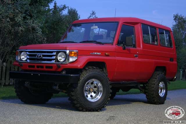 toyota_land_cruiser_bj75_frontside_web04.jpg