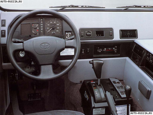 toyota_mega_cruiser_5.jpg