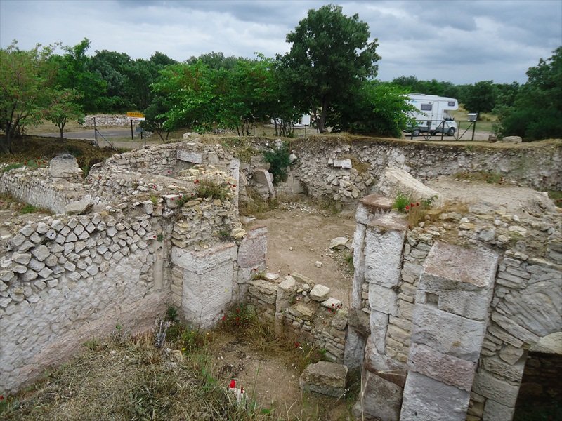 Troias1.jpg