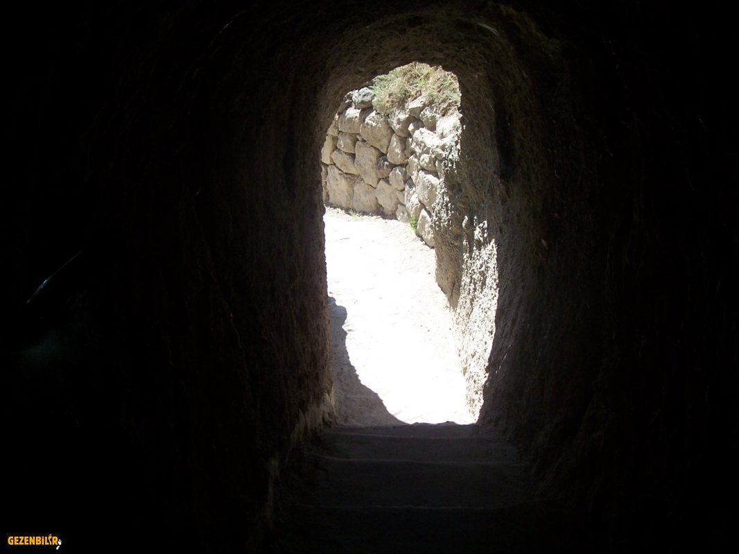 VARDZIA MAGARA SEHIR 5.JPG