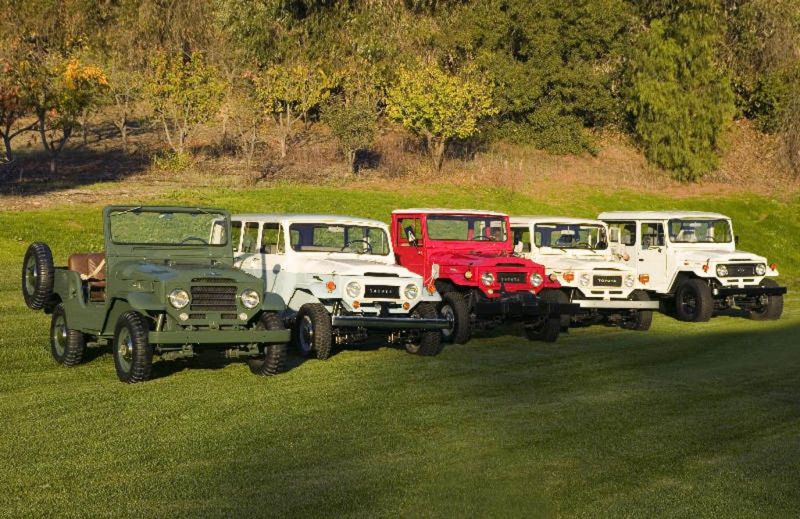 vintage_land_cruisers_01.jpg