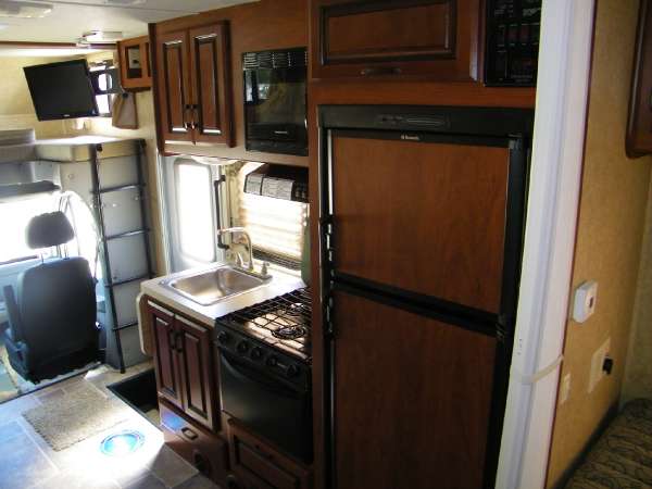VP1906990_7a1.jpg