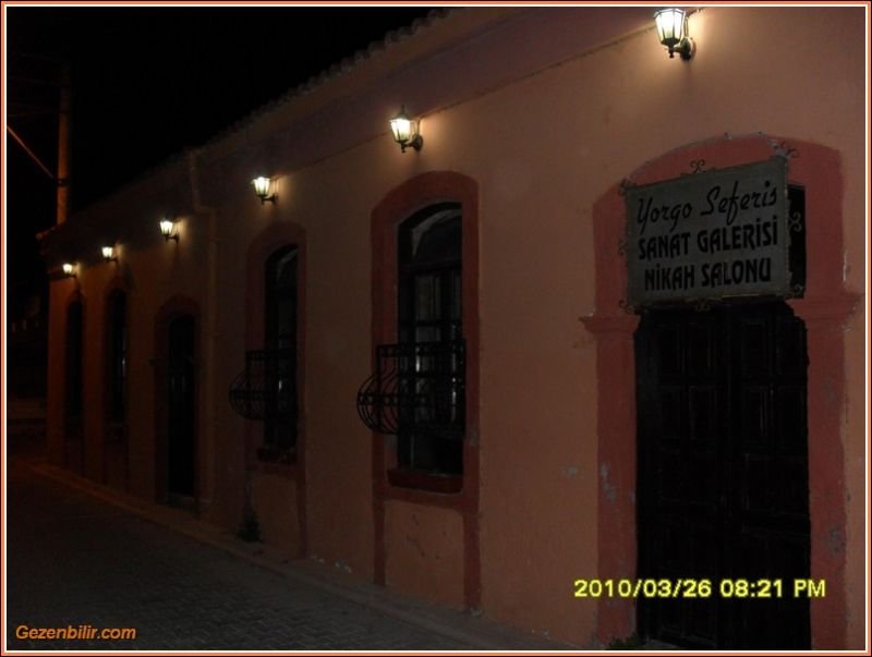 Yorgo Seferis Sanat Galeri.jpg