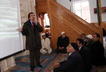 ZAFER ERCAN BA?KA B?R CAM?DE.jpg