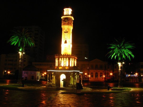 ?zmir Saat Kulesi.jpg