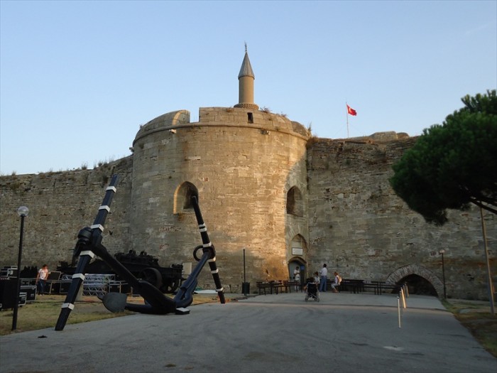 imenlik Kalesi.jpg